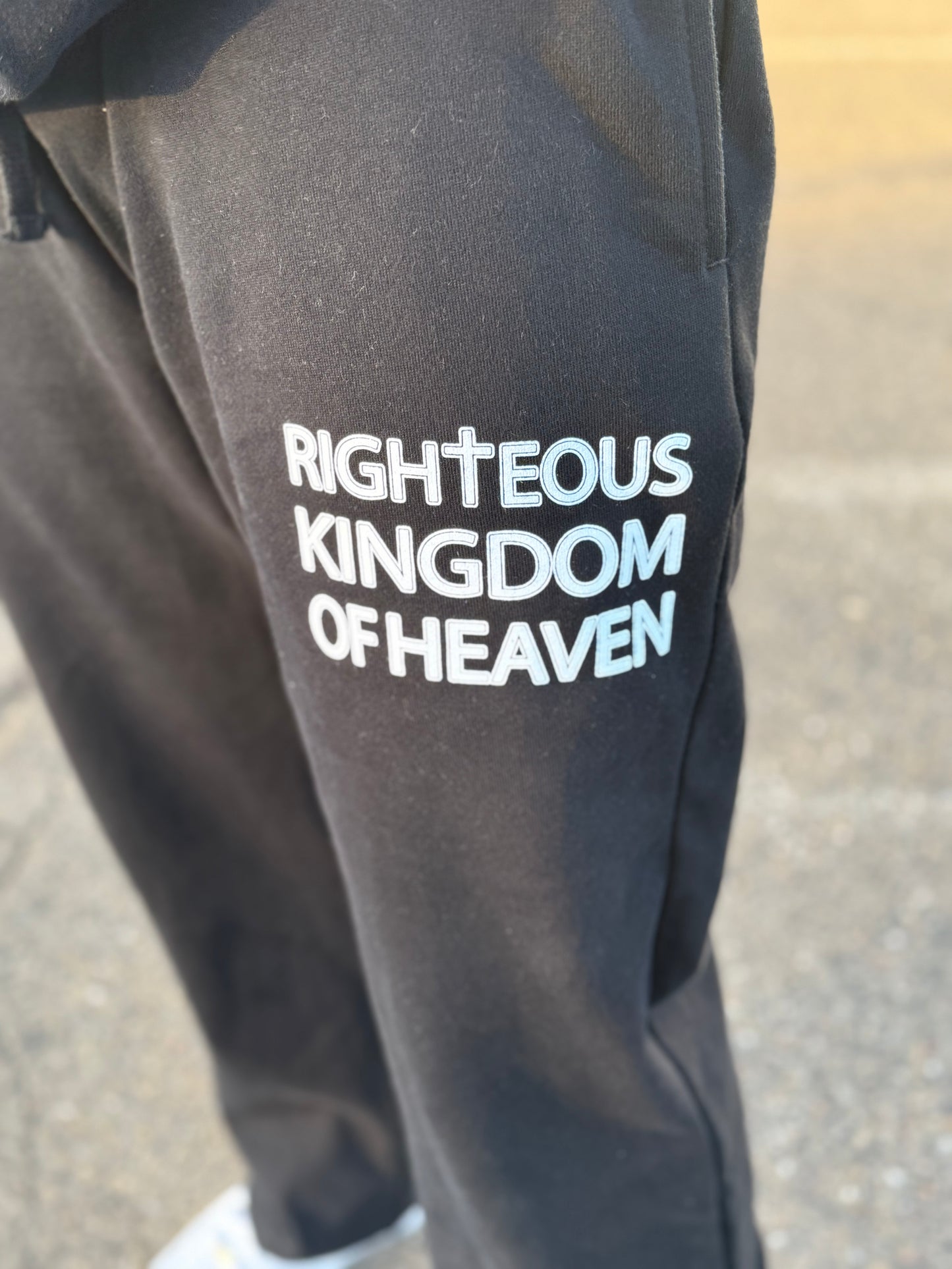 RKH John 3:16 Black Lamb Set